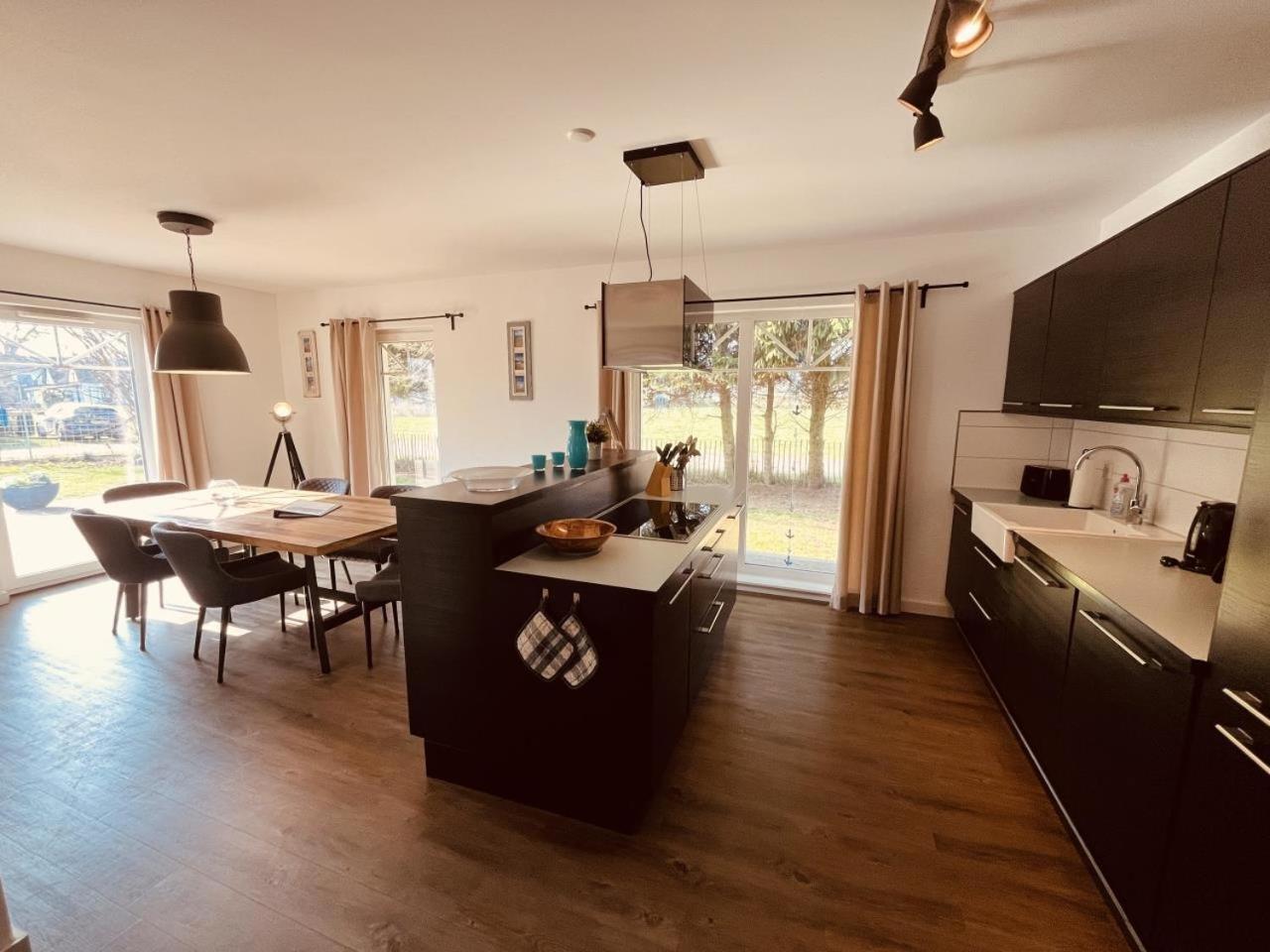 Ferienhaus De Niege Leive Борн Екстериор снимка